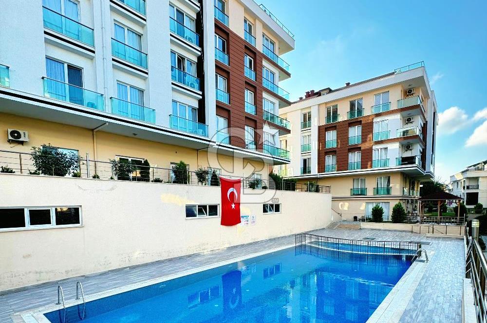 ŞEHRİ BEYAZ 2 SİTESİNDE SATILIK DENİZ MANZARALI 4+1 / BÜYÜK TİP