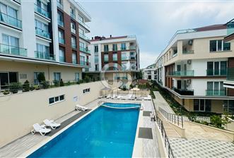 ŞEHRİ BEYAZ 2 SİTESİNDE SATILIK DENİZ MANZARALI 4+1 / BÜYÜK TİP