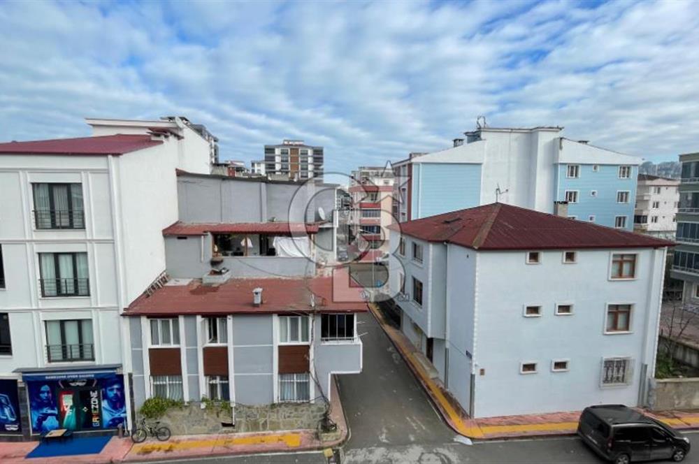 DEREBAHÇE'DE FULL EŞYALI LÜKS KİRALIK 2+1 DAİRE