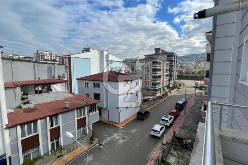 DEREBAHÇE'DE FULL EŞYALI LÜKS KİRALIK 2+1 DAİRE