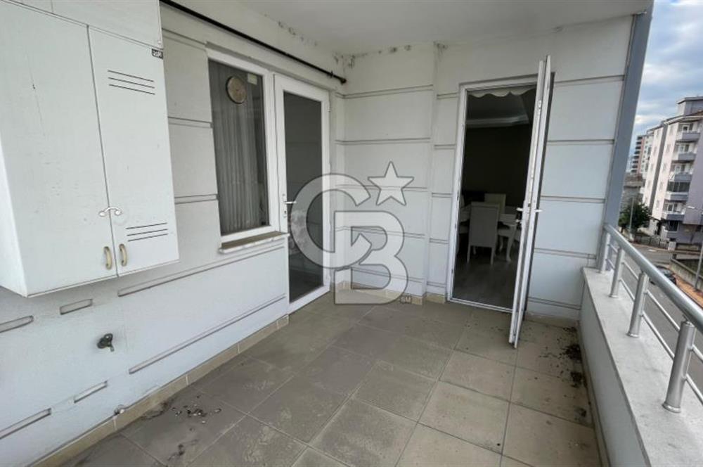 DEREBAHÇE'DE FULL EŞYALI LÜKS KİRALIK 2+1 DAİRE
