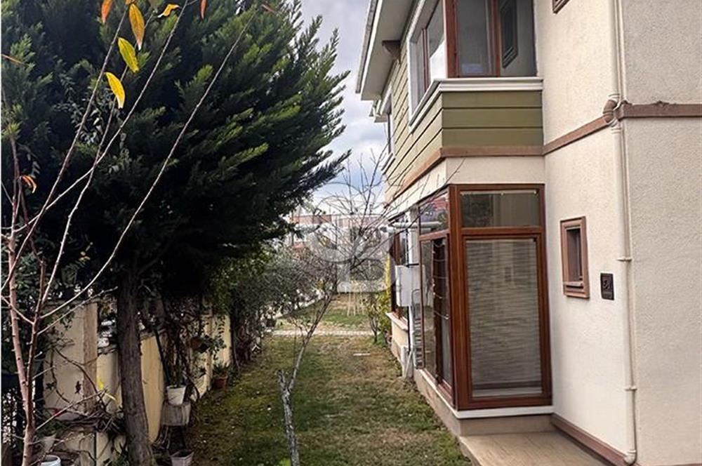 Dardanos’ta Hayal Edebileceğiniz Her Şeye Sahip Satılık Villa