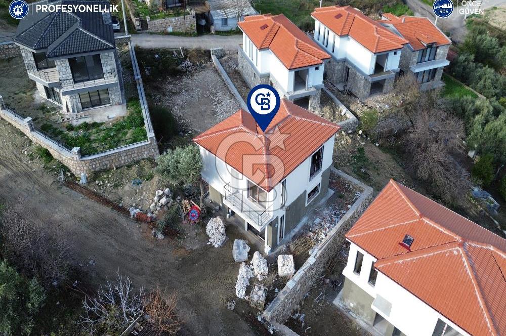Karaburun Saip Mahallesi'nde 4+1 Müstakil Villa