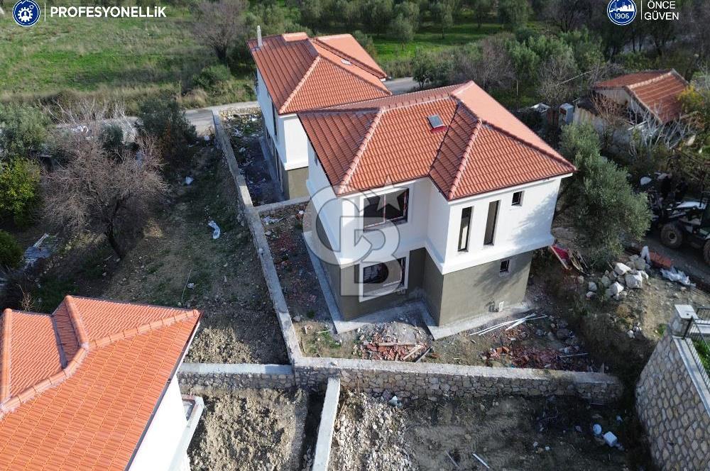 Karaburun Saip Mahallesi'nde 4+1 Müstakil Villa