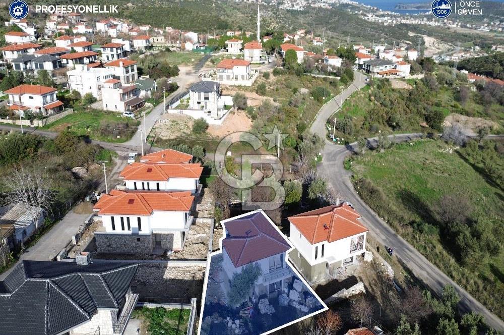 Karaburun Saip Mahallesi'nde 4+1 Müstakil Villa