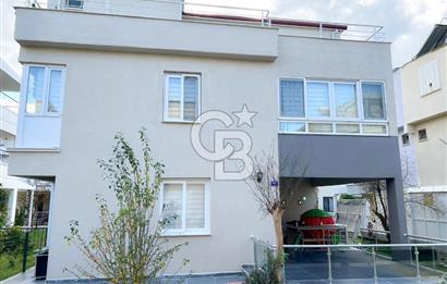 Kuşadası Davutlar' da Denize 200 Mt Satılık Yazlık