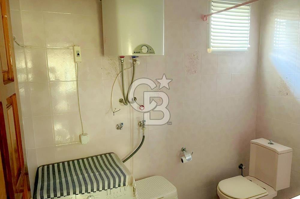 Kuşadası Davutlar' da Denize 200 Mt Satılık Yazlık