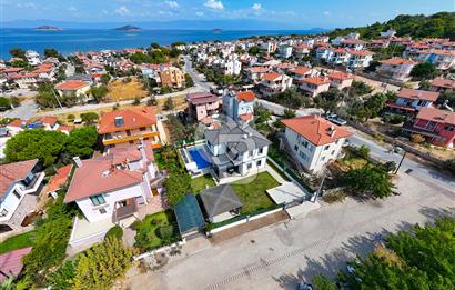 Şirinkent ' te Denize 450 metre Lüks Villa