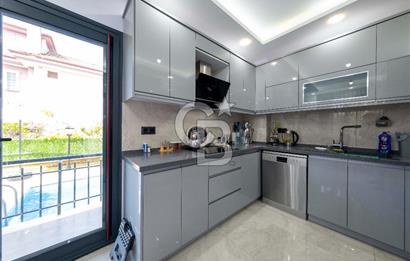 Şirinkent ' te Denize 450 metre Lüks Villa