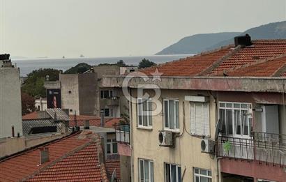 ÇANAKKALE MERKEZ ŞEHRİN GÖBEGİNDE KISMİ BOGAZ MANZARALI FULL EŞYALI 2+1 SATILIK DAİRE 