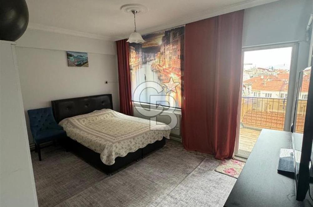 ÇANAKKALE MERKEZ ŞEHRİN GÖBEGİNDE KISMİ BOGAZ MANZARALI FULL EŞYALI 2+1 SATILIK DAİRE 
