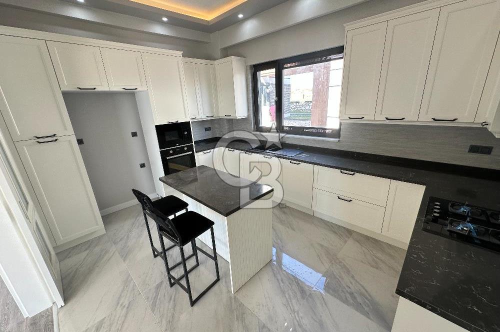LEDA PERA - KABAOĞLU MH SATILIK MÜSTAKİL HAVUZLU 4+1 KÖŞE VİLLA