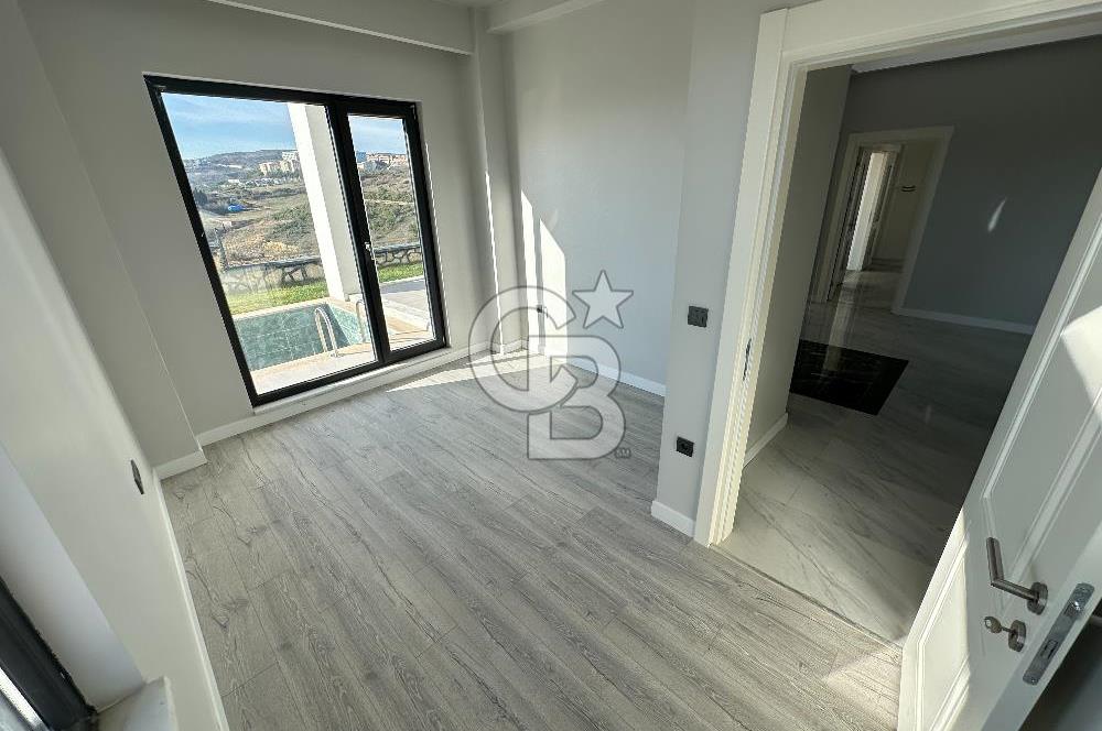 LEDA PERA - KABAOĞLU MH SATILIK MÜSTAKİL HAVUZLU 4+1 KÖŞE VİLLA
