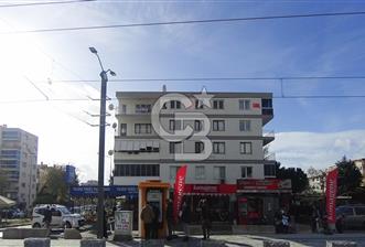 Çiğli Ataşehir de Merkezi Konumlu Kiralık 3+1 Daire