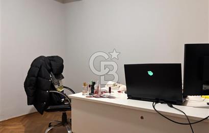 CB/PARK RUŞEN OKUL'DAN İSTİKLAL CAD. ÜZERİ SATILIK 3+1 DAİRE