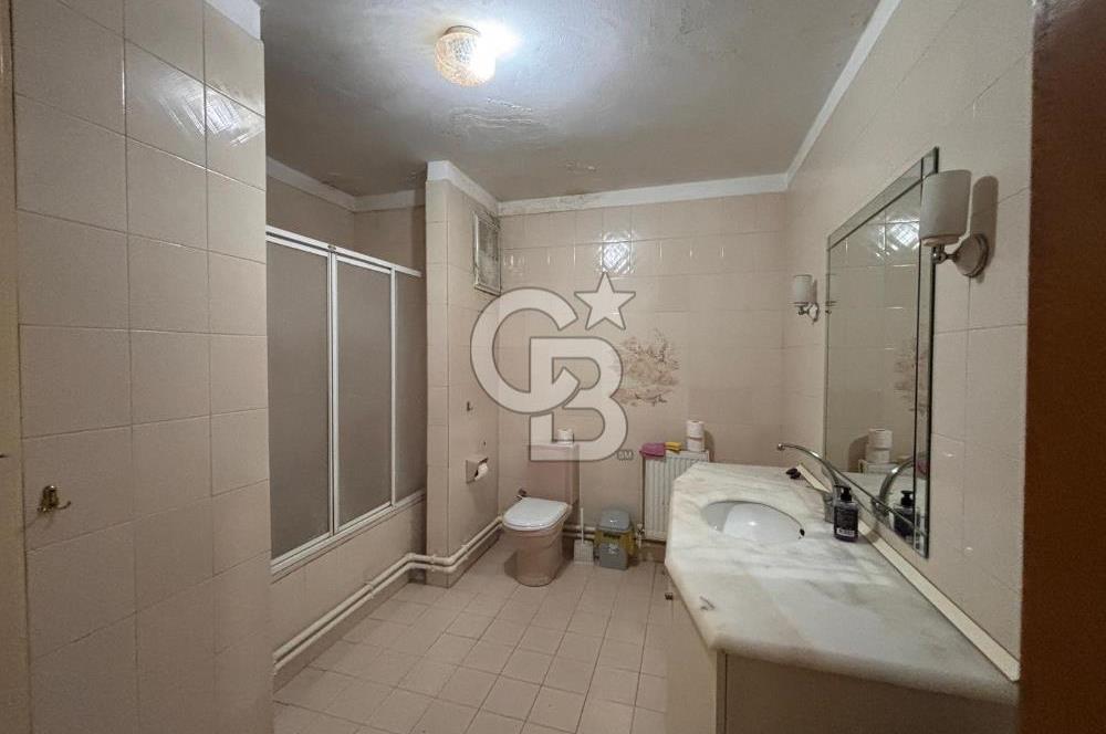 CB/PARK RUŞEN OKUL'DAN İSTİKLAL CAD. ÜZERİ SATILIK 3+1 DAİRE
