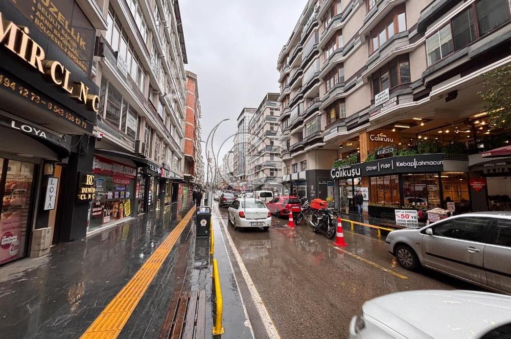 CB/PARK RUŞEN OKUL'DAN İSTİKLAL CAD. ÜZERİ SATILIK 3+1 DAİRE