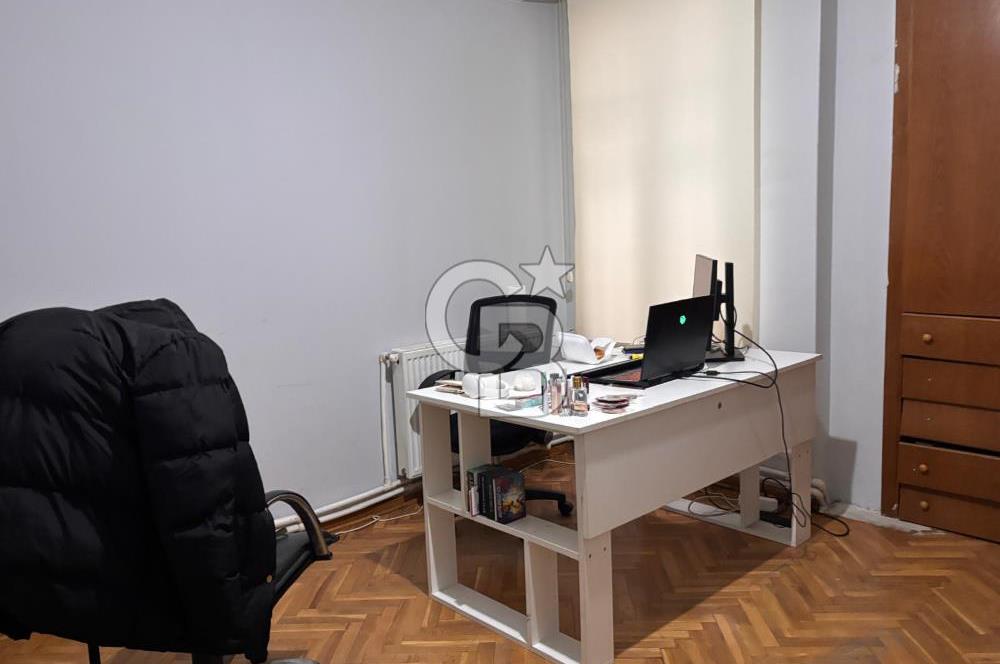 CB/PARK RUŞEN OKUL'DAN İSTİKLAL CAD. ÜZERİ SATILIK 3+1 DAİRE