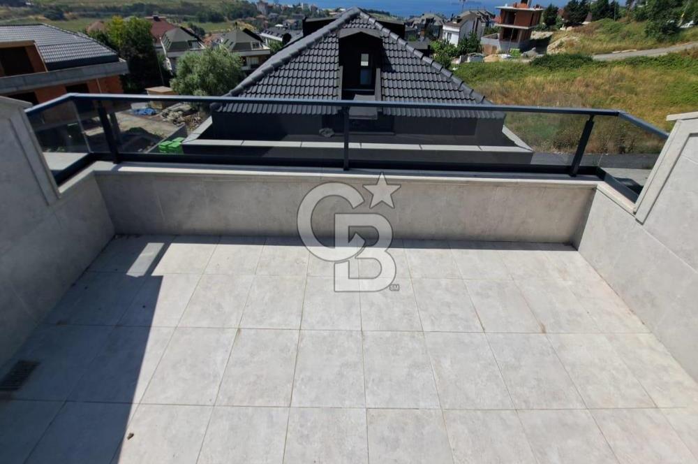 BEYLİKDÜZÜ YAŞAM VADİSİNE KOMŞU 6+1 LÜKS SATILIK VİLLALAR