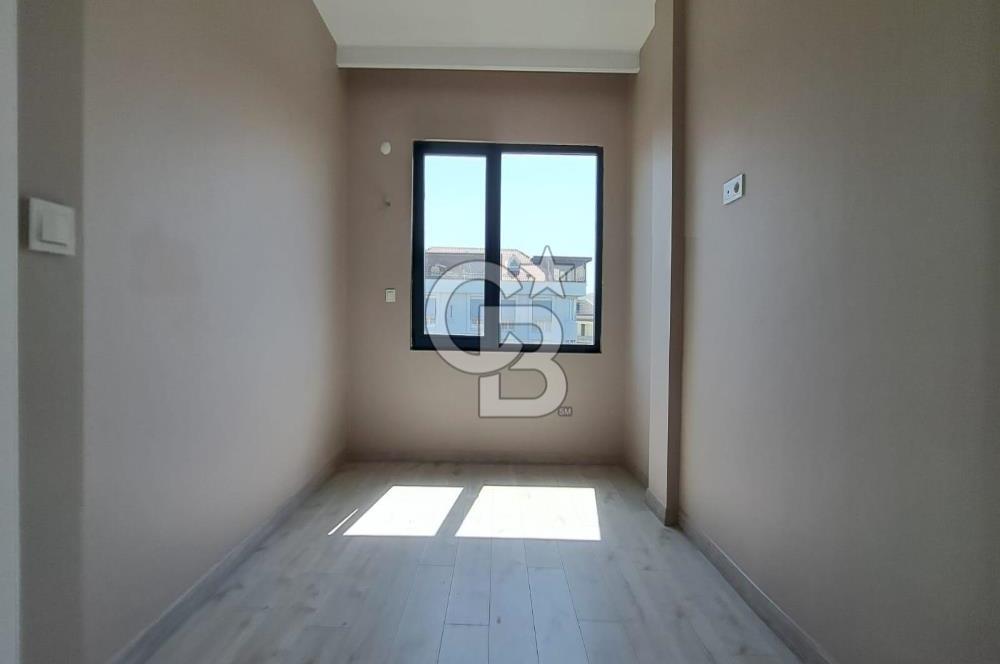 BEYLİKDÜZÜ YAŞAM VADİSİNE KOMŞU 6+1 LÜKS SATILIK VİLLALAR