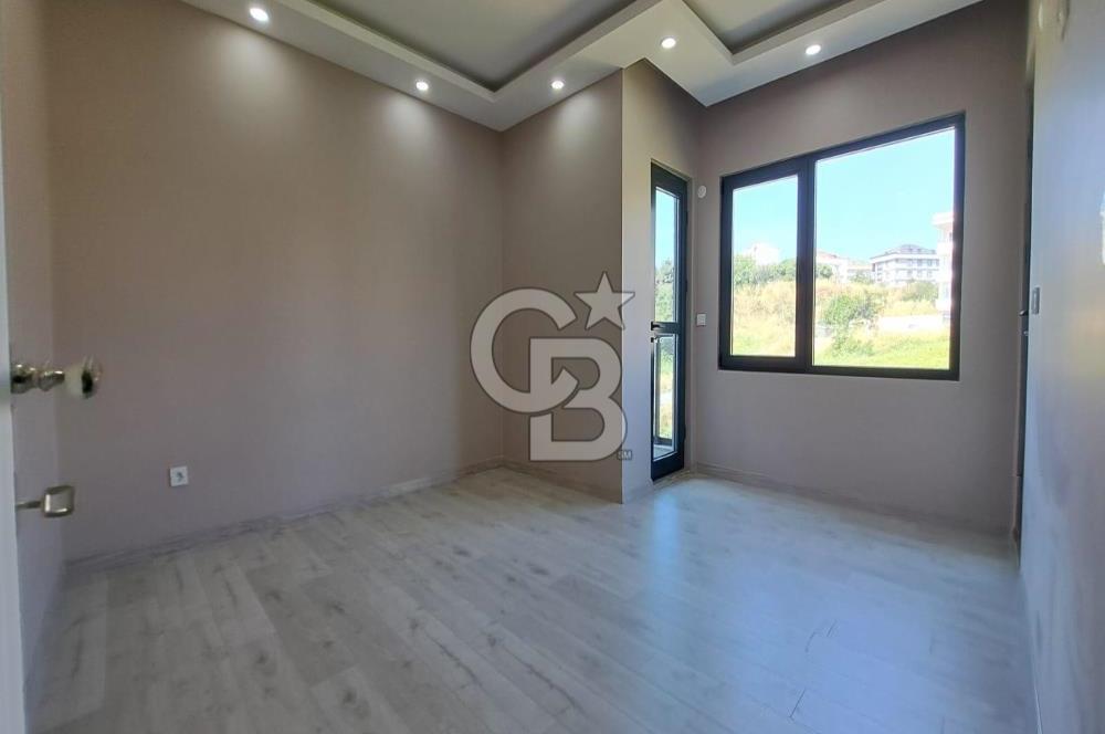 BEYLİKDÜZÜ YAŞAM VADİSİNE KOMŞU 6+1 LÜKS SATILIK VİLLALAR