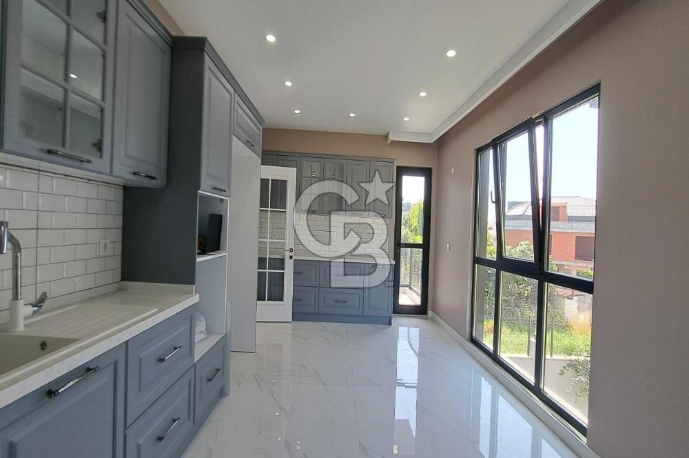 BEYLİKDÜZÜ YAŞAM VADİSİNE KOMŞU 6+1 LÜKS SATILIK VİLLALAR