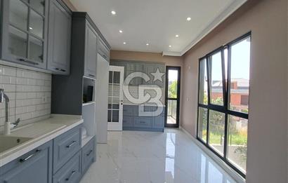 BEYLİKDÜZÜ YAŞAM VADİSİNE KOMŞU 6+1 LÜKS SATILIK VİLLALAR