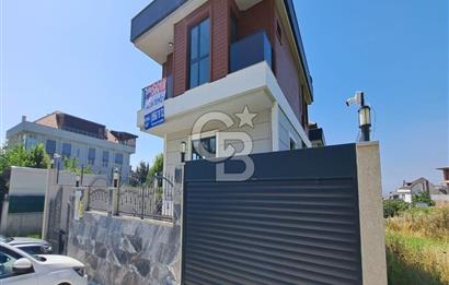 BEYLİKDÜZÜ YAŞAM VADİSİNE KOMŞU 6+1 LÜKS SATILIK VİLLALAR
