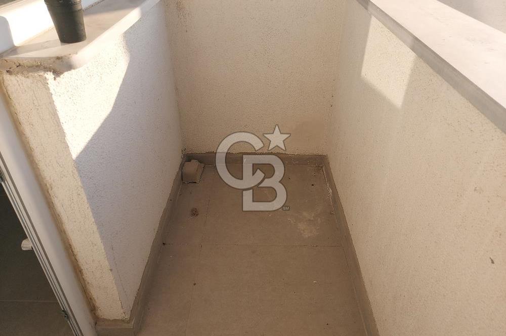 Çayırova Akse Eng Park sitesi yanında satılık ofis.
