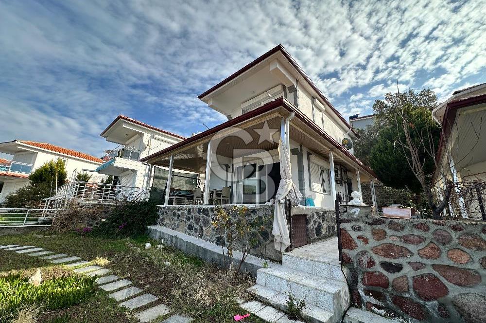 Satılık 3+1 Villa Dikili Deniz Kabuğu sitesinde