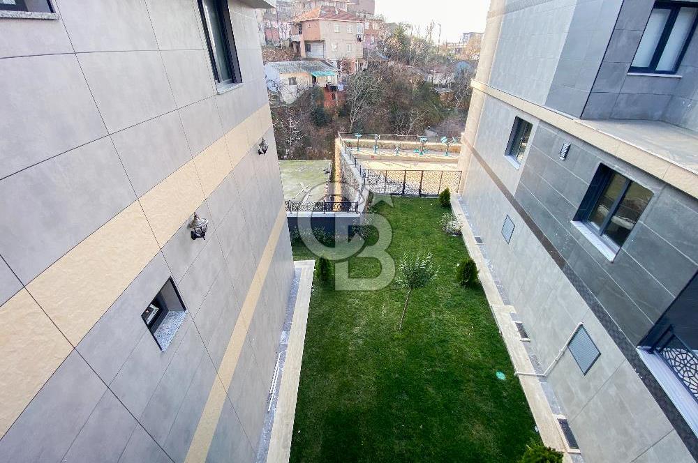 KARTAL ADAVİSTA'DA ADALAR VE ULUDAĞ MANZARALI 4 KATLI SÜPER LÜKS VİLLA