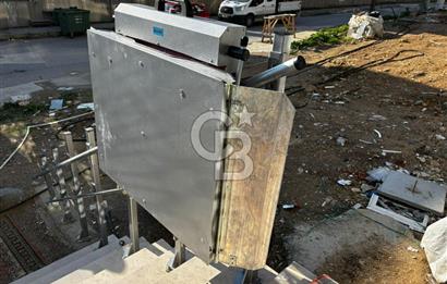 GAZİEMİRDE YATIRIM İÇİN UYGUN HAVUZLU SATILIK 1+1 DAİRE! 