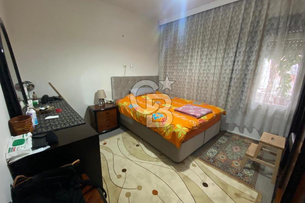 KARABAĞLAR SATILIK 3 KATLI KOMPLE BİNA