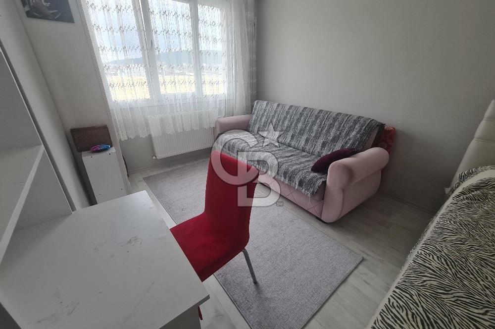 Sultanbeyli 'de satılık geniş daire