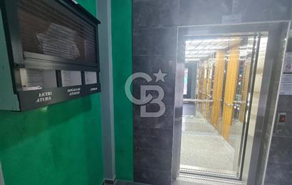 Sultanbeyli 'de satılık geniş daire