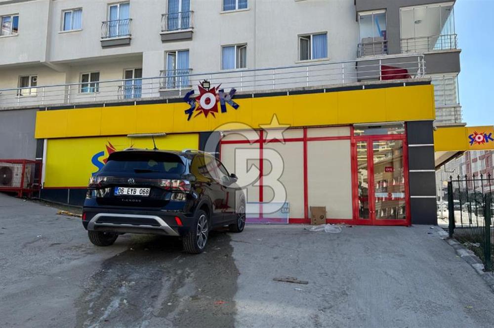 Cadde Üzerinde,Kurumsal Kiracılı Satılık Dükkan