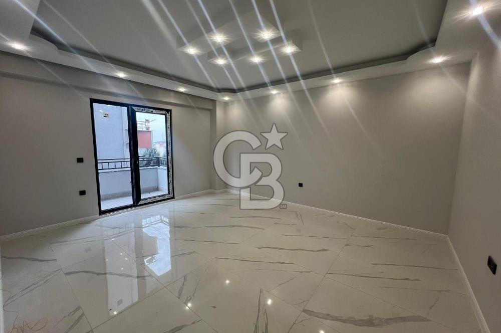 İZMİT ALİKAHYA'DA GENİŞ SIFIR 3+1ÇATI DUBLESK SATILIK LÜKS DAİRE