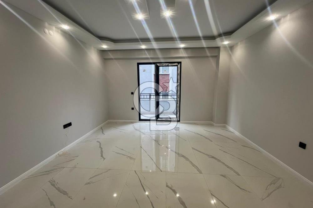 İZMİT ALİKAHYA'DA GENİŞ SIFIR 3+1ÇATI DUBLESK SATILIK LÜKS DAİRE