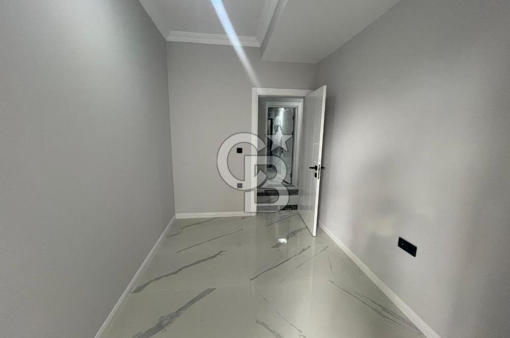 İZMİT ALİKAHYA'DA GENİŞ SIFIR 3+1ÇATI DUBLESK SATILIK LÜKS DAİRE