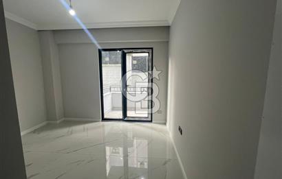 İZMİT ALİKAHYA'DA GENİŞ SIFIR 3+1ÇATI DUBLESK SATILIK LÜKS DAİRE