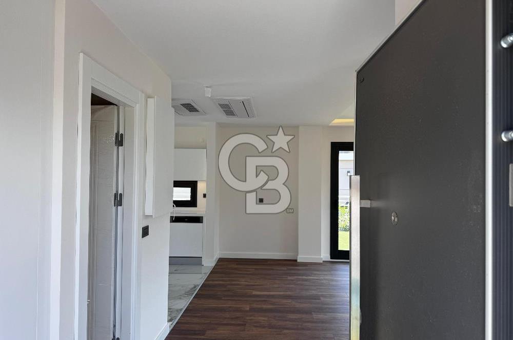 Güzelbahçe Kolejler Bölgesin'de Sıfır Havuzlu 4+2 Villa