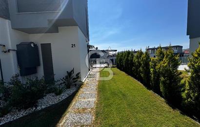 Güzelbahçe Kolejler Bölgesin'de Sıfır Havuzlu 4+2 Villa