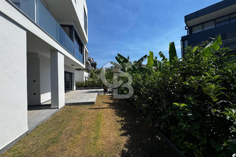 Güzelbahçe Kolejler Bölgesin'de Sıfır Havuzlu 4+2 Villa