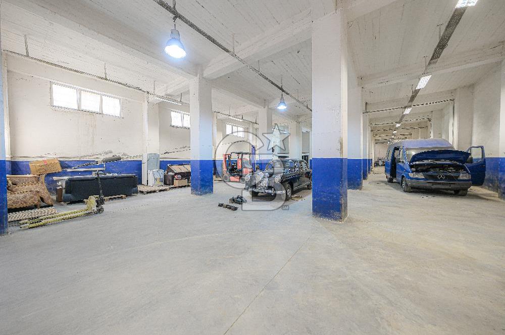 DEREBOYU CADDESİ ÜZERİNDE BASIN EKSPRES PARALELİ 1400 m2 DEPO