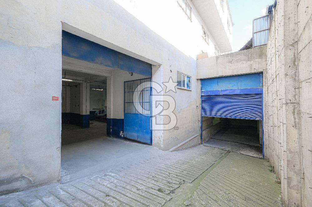 DEREBOYU CADDESİ ÜZERİNDE BASIN EKSPRES PARALELİ 1400 m2 DEPO