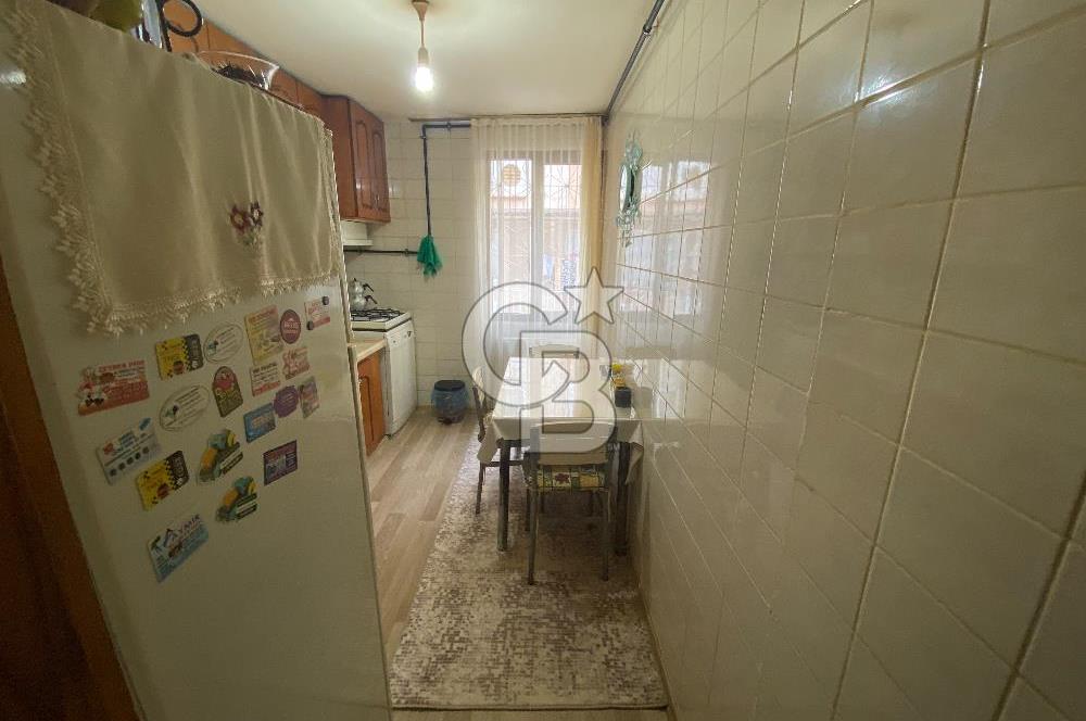 Karşıyaka  Örnekköy Mah’de Satılık 4 Katlı Bina 