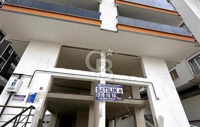 KADIKÖY'DE SATILIK DÜKKAN