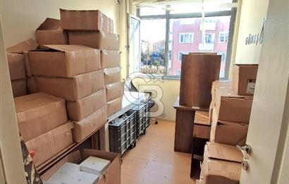 avcılar merkezde, erdal iş merkezinde satılık ofis.