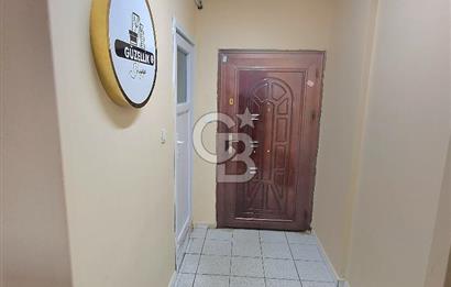 avcılar merkezde, erdal iş merkezinde satılık ofis.