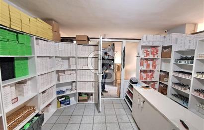avcılar merkezde, erdal iş merkezinde satılık ofis.